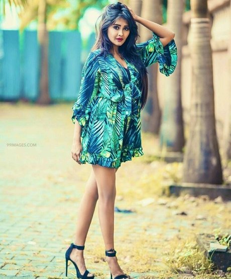 Kanchi Singh photo 13