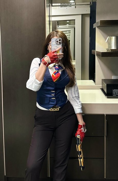 Kang Hee Yoon photo 18