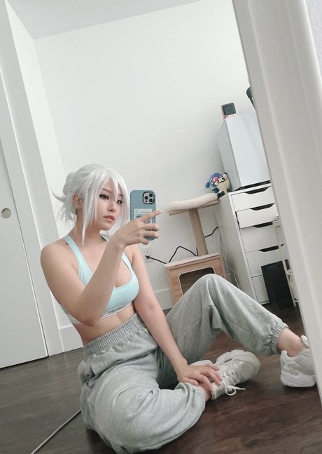 Kang Hee Yoon photo 30