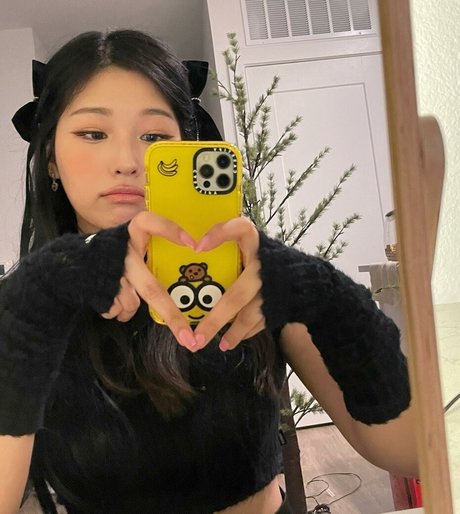 Kang Hee Yoon photo 38