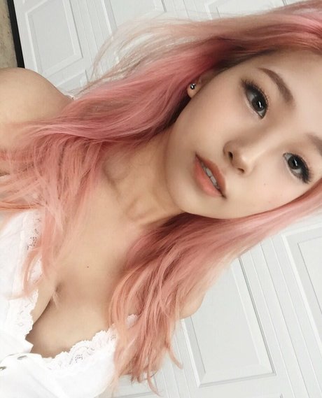 Kang Hee Yoon photo 51