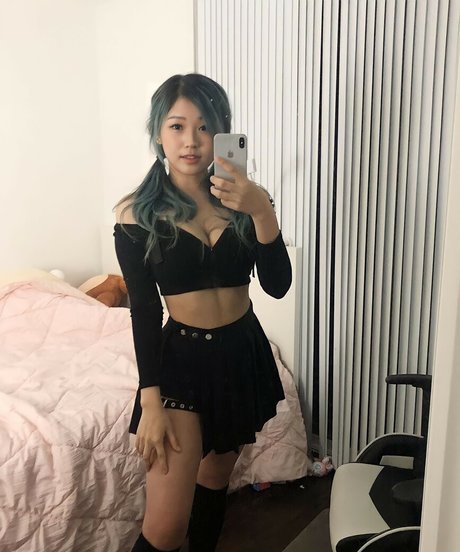 Kang Hee Yoon photo 53