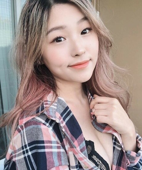 Kang Hee Yoon photo 63