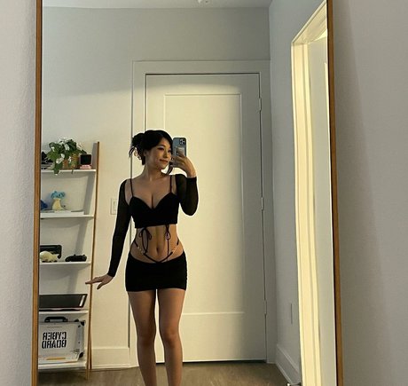 Kang Hee Yoon photo 152