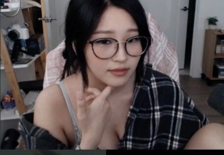 Kang Hee Yoon photo 223