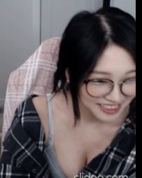 Kang Hee Yoon photo 227