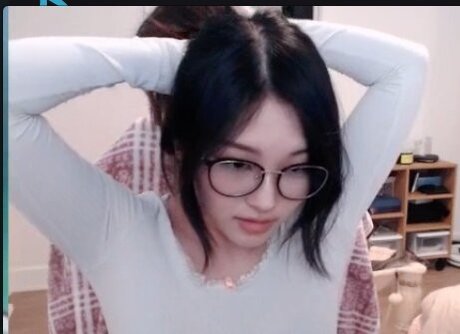 Kang Hee Yoon photo 240