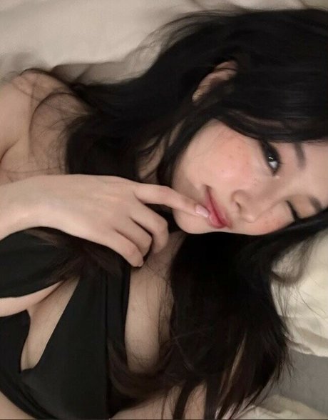 Kang Hee Yoon photo 250