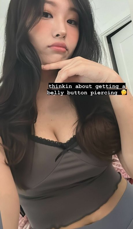 Kang Hee Yoon photo 267