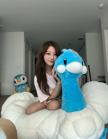 Kang Hee Yoon photo 279