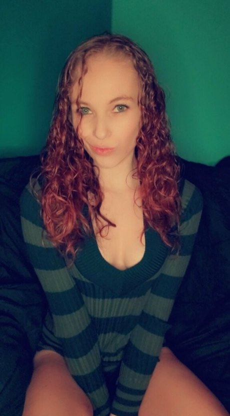 Kansasgirl95free photo 37