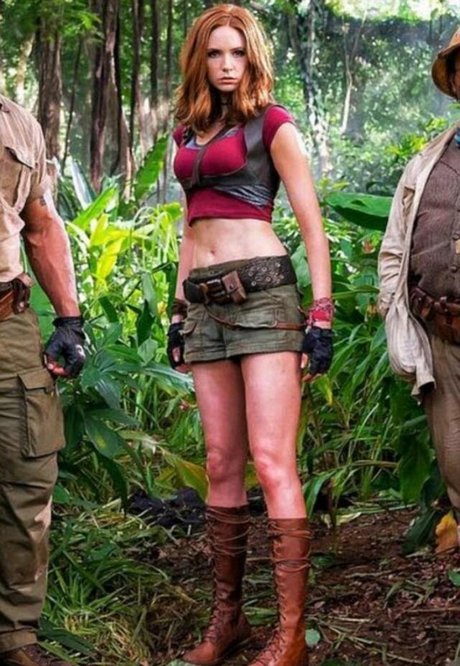 Karen Gillan photo 69