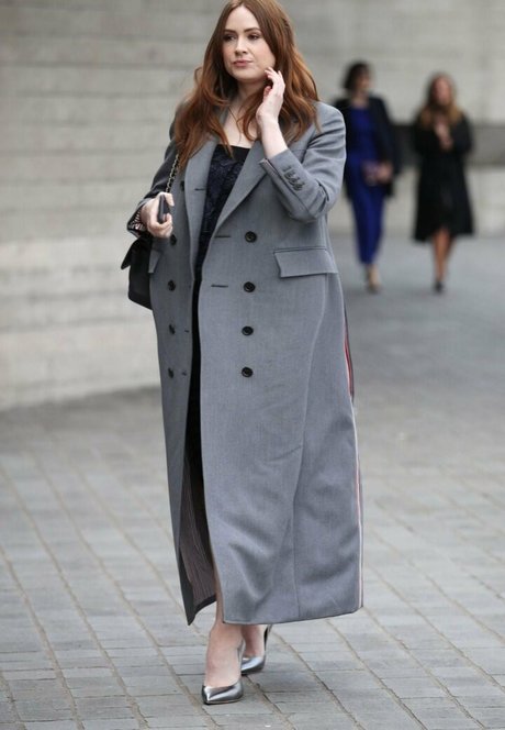 Karen Gillan photo 128