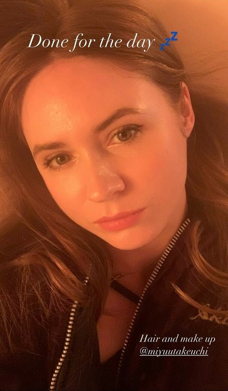 Karen Gillan photo 133