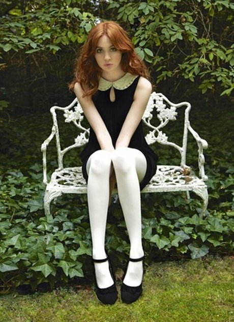 Karen Gillan photo 170