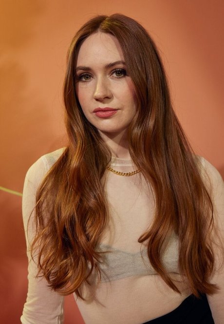 Karen Gillan photo 193