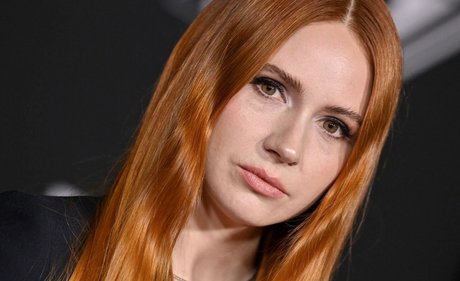 Karen Gillan photo 259