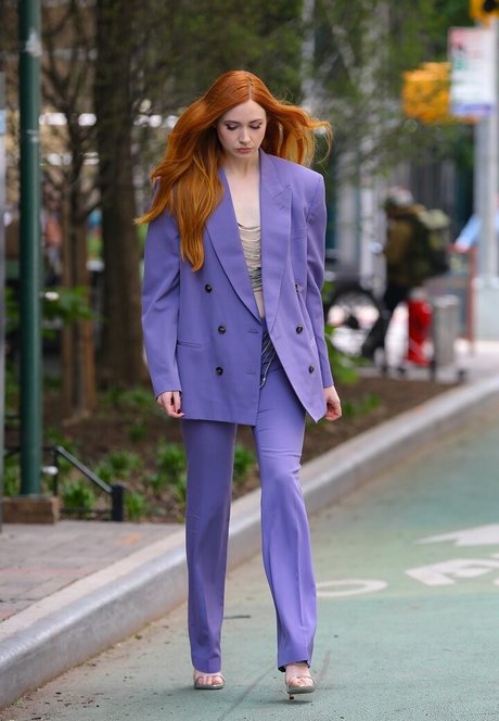 Karen Gillan photo 312