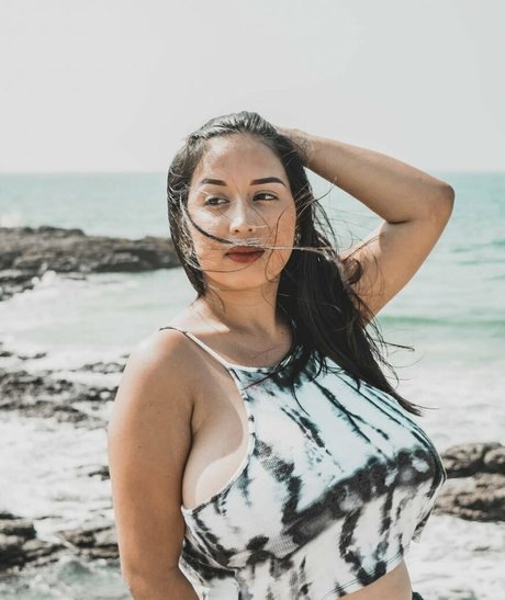 Karen Pinargote Torres photo 100