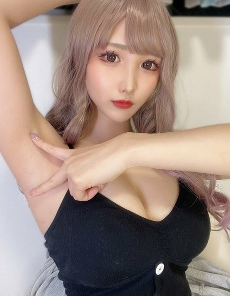 Karin-Chama photo 5