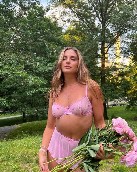 Karina Achaeva photo 4