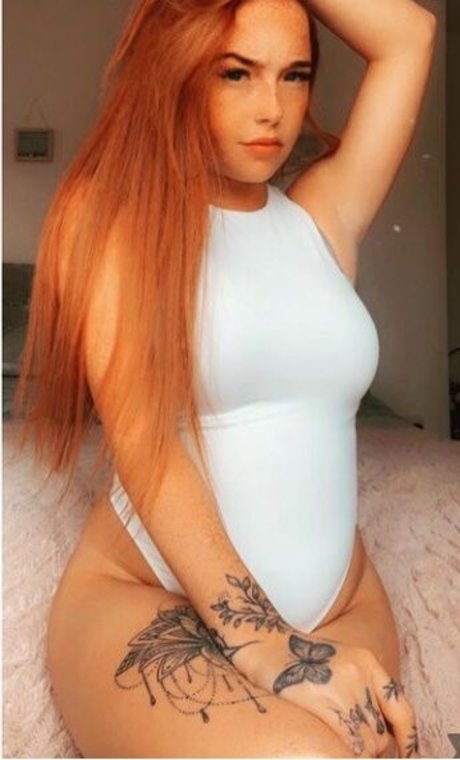 Karina Williamson photo 32