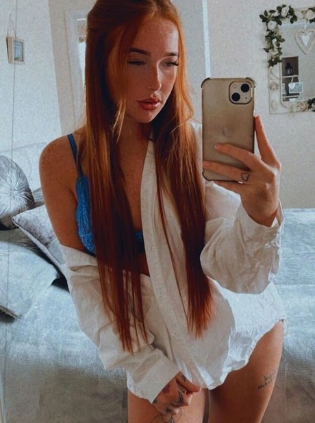 Karina Williamson photo 35