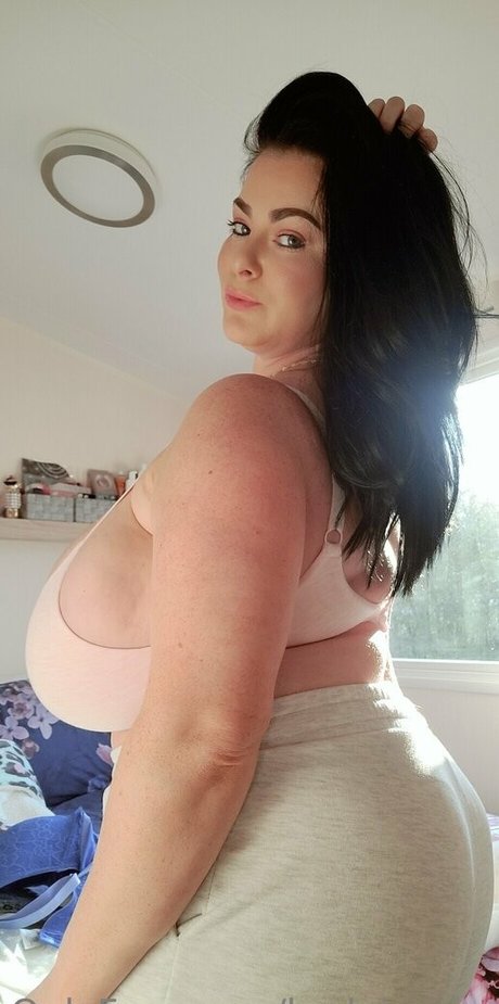 Karla James photo 15