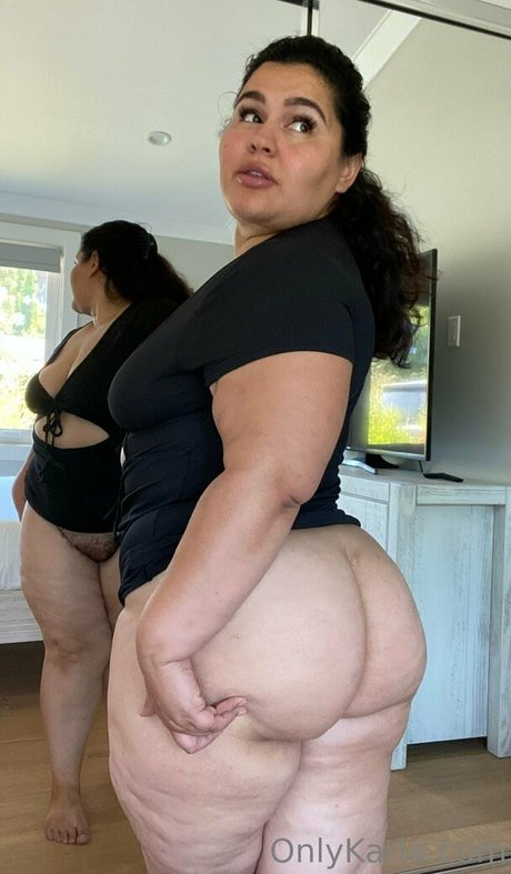 Karlaxxxlane photo 16