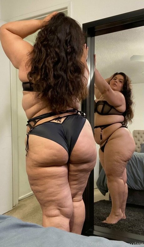 Karlaxxxlane photo 60