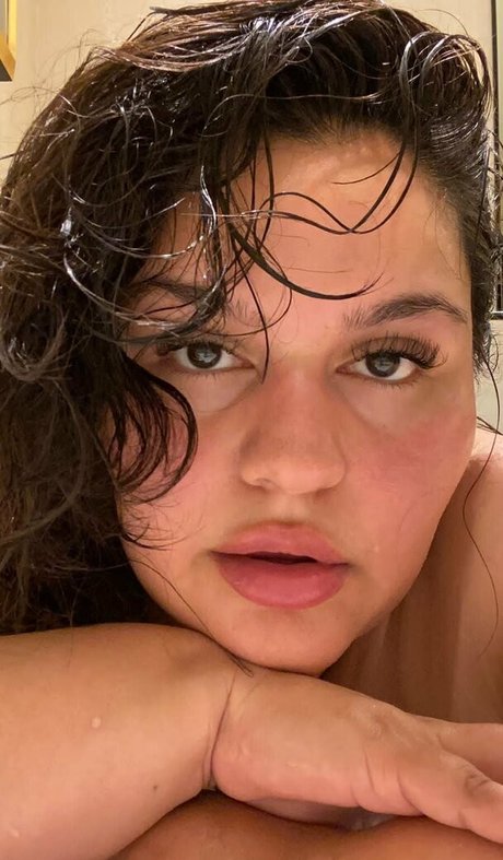 Karlaxxxlane photo 350