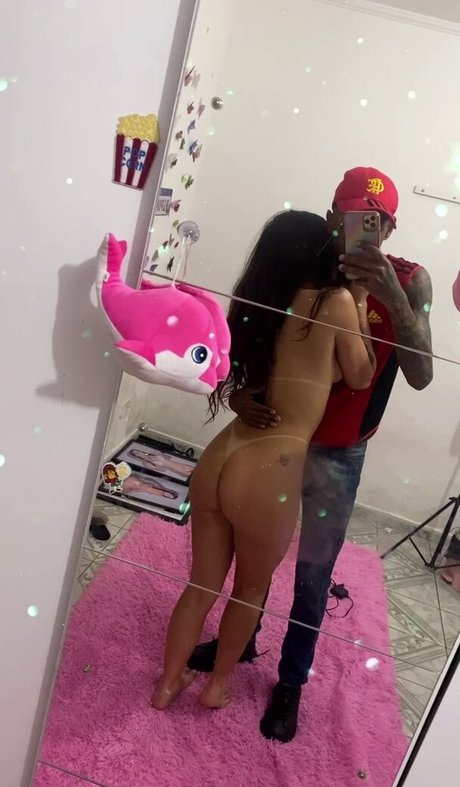 Karly Marquinez photo 11