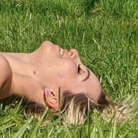 Karmaroused photo 36