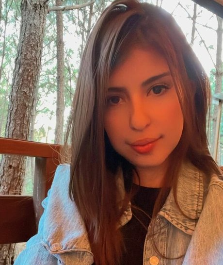 Karol Smith photo 124