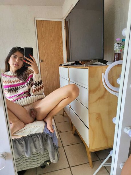 Karol Smith photo 303