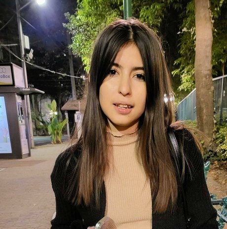 Karol Smith photo 965