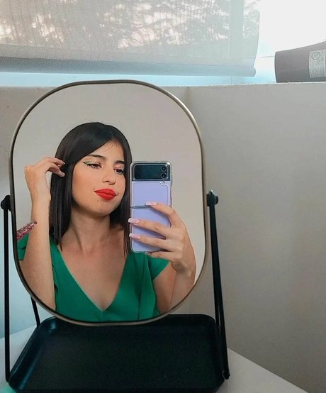 Karol Smith photo 1262