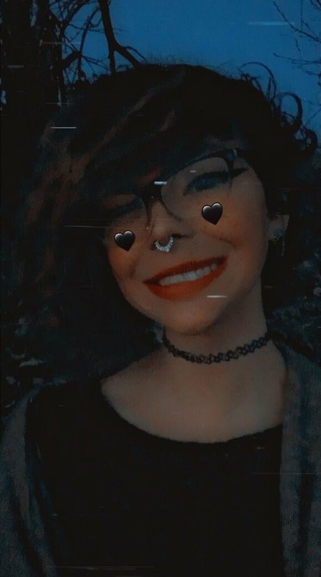 Karol Smith photo 1379