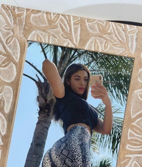 Karol Villamizar photo 29