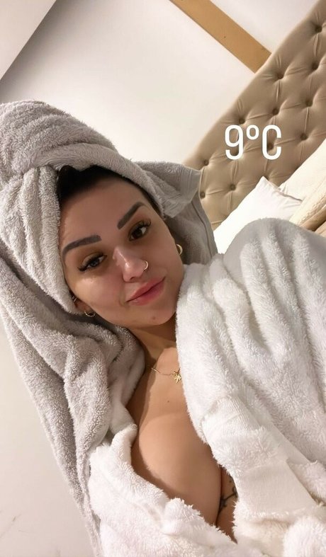 Karoline Felix photo 27