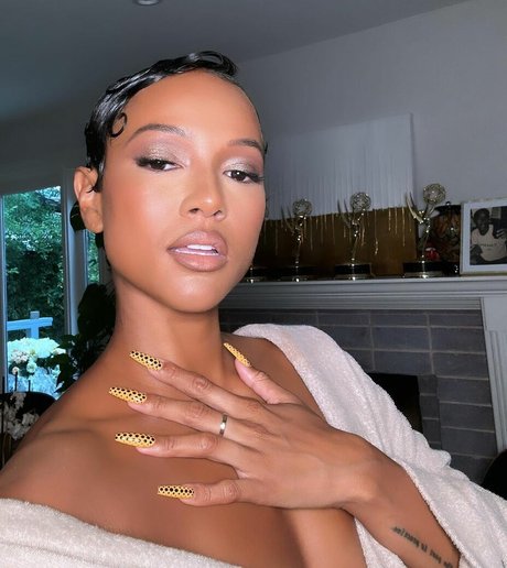 Karrueche photo 8