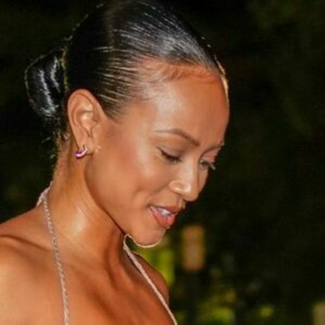Karrueche photo 13