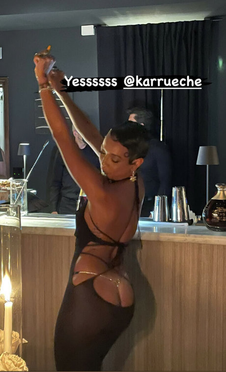 Karrueche photo 24