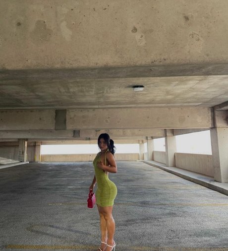 Kassidy Martin photo 26