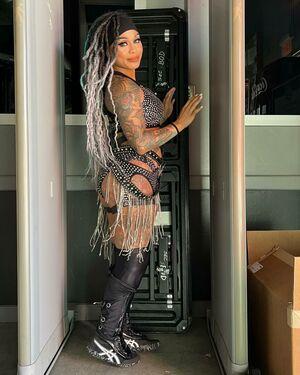 Katana Chance photo 64