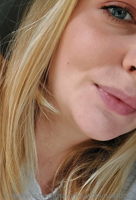 Kate_nicepops66666 photo 31