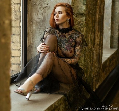 Kate_priest photo 72