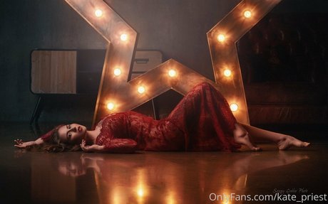Kate_priest photo 76