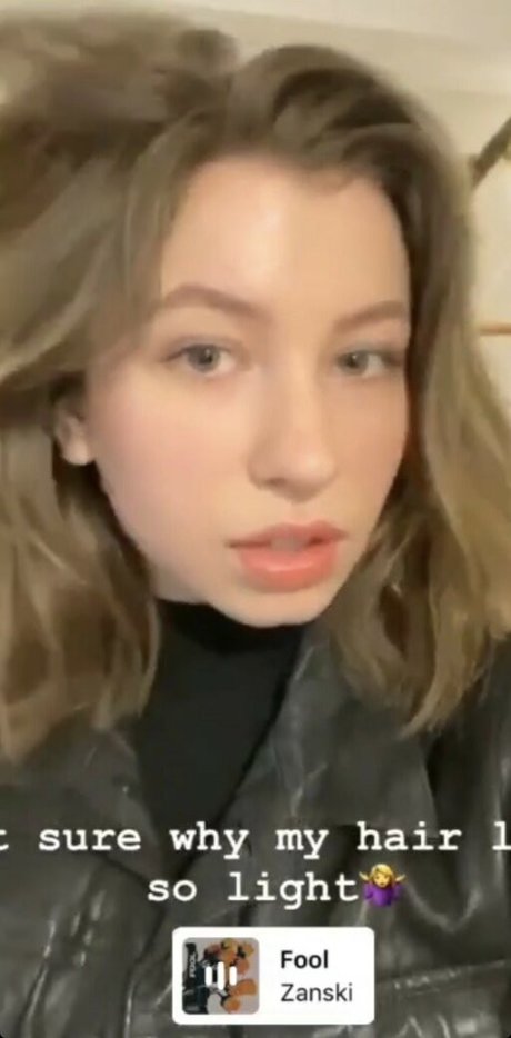 Katelyn Nacon photo 44