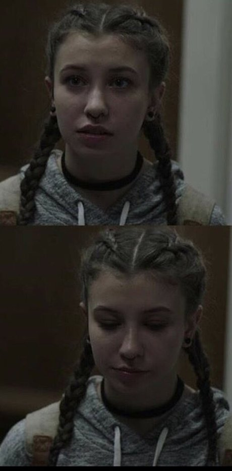 Katelyn Nacon photo 56